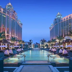 Banyan Tree Macao